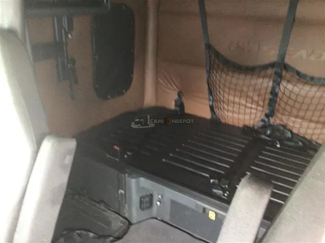 Truck Thumbnail 4