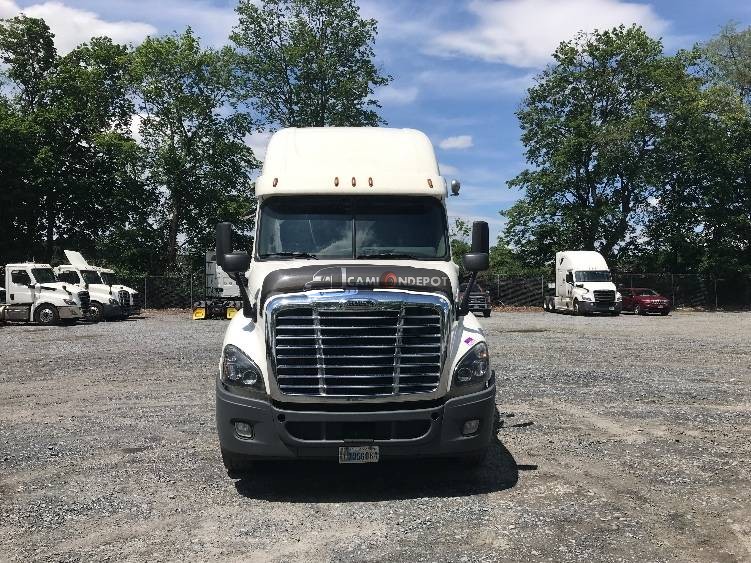Truck Thumbnail 2