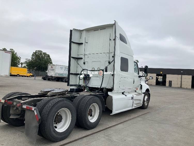 Truck Thumbnail 6