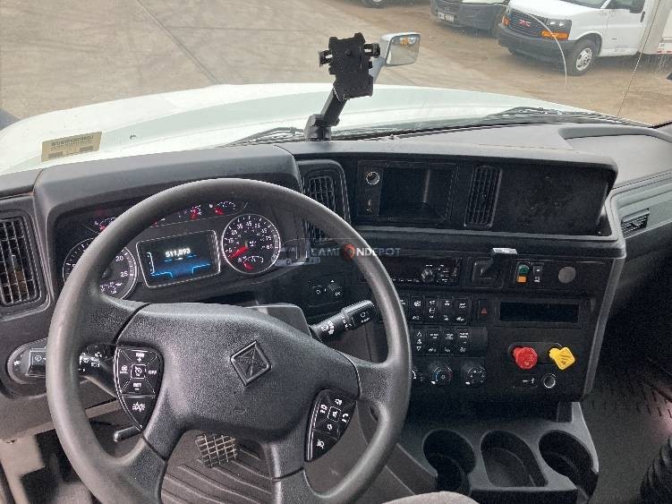 Truck Thumbnail 6