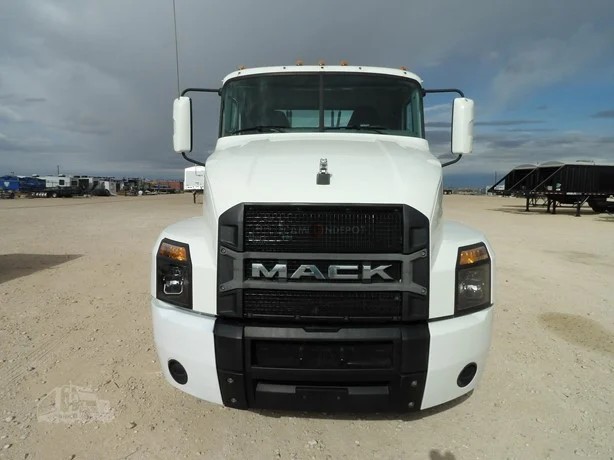 Truck Thumbnail 2