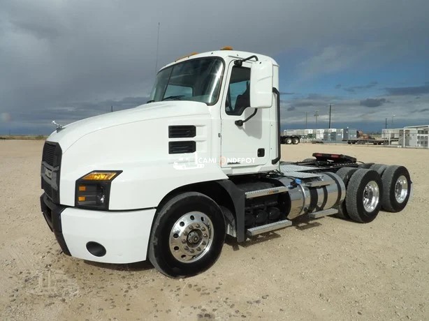 Truck Thumbnail 3