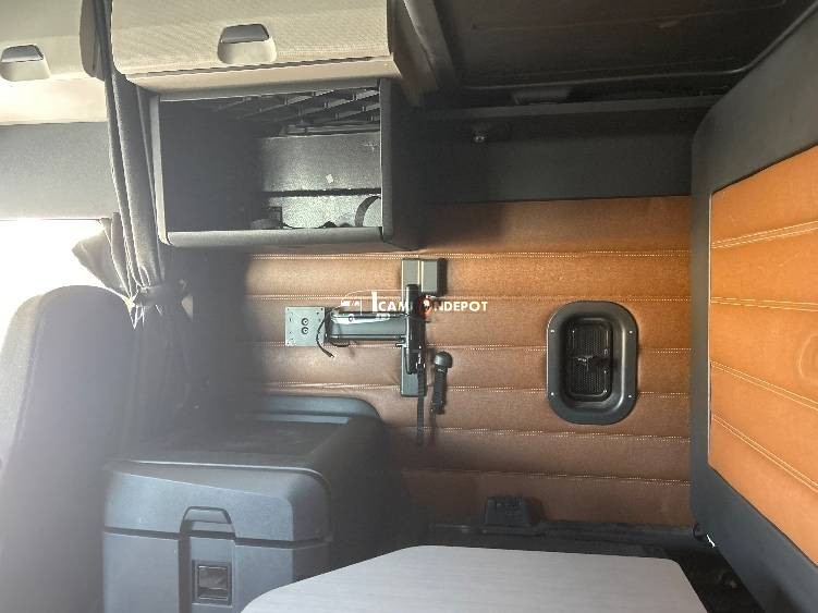 Truck Thumbnail 11