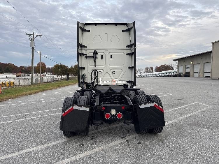 Truck Thumbnail 5