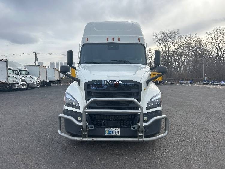 Truck Thumbnail 2