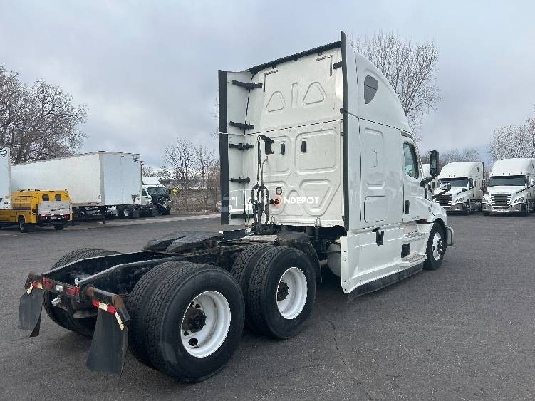 Truck Thumbnail 7