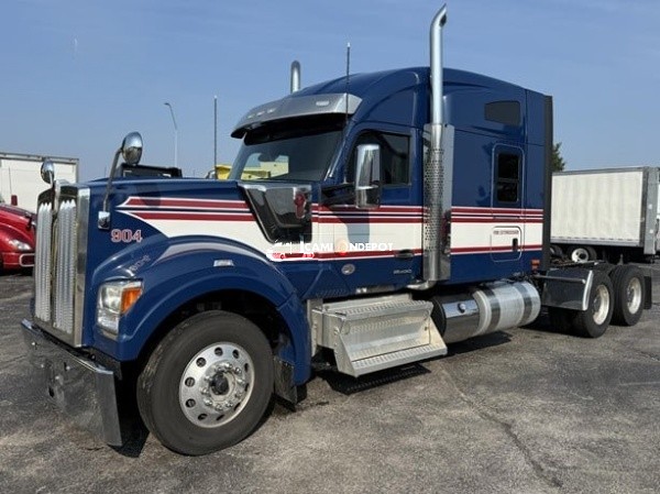 Truck Thumbnail 2