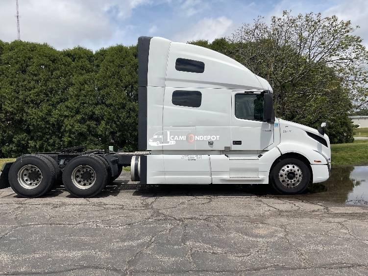 Truck Thumbnail 5
