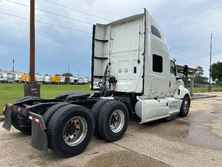 Truck Thumbnail 5
