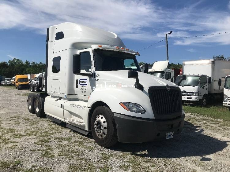 Truck Thumbnail 2