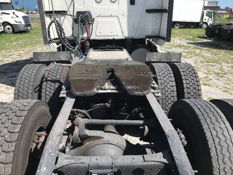 Truck Thumbnail 4