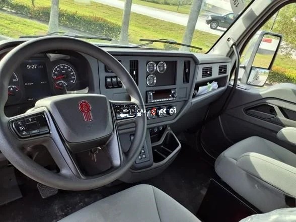 Truck Thumbnail 3
