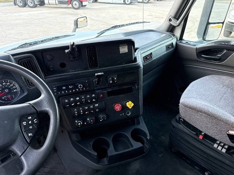Truck Thumbnail 7