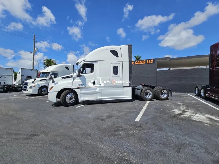 Truck Thumbnail 2
