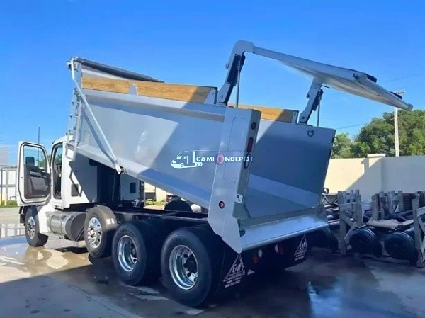 Truck Thumbnail 2