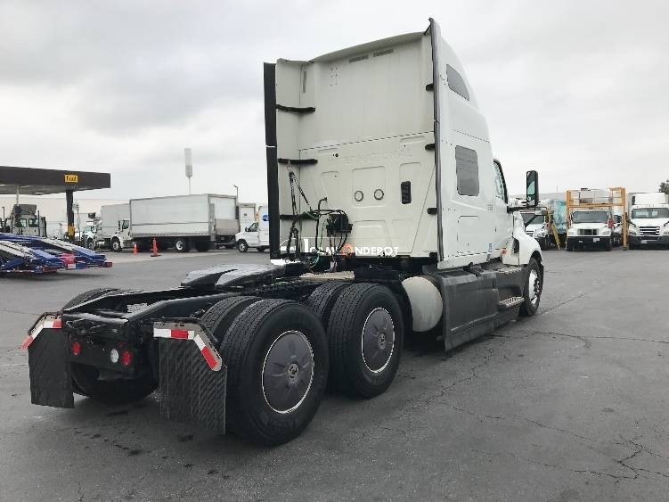 Truck Thumbnail 7