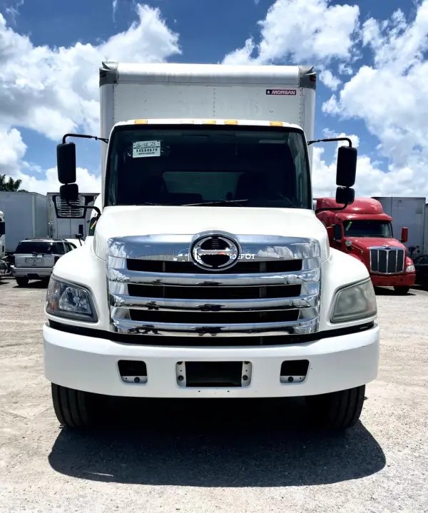 Truck Thumbnail 2