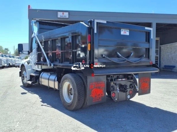 Truck Thumbnail 3