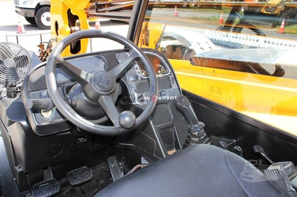 Truck Thumbnail 6