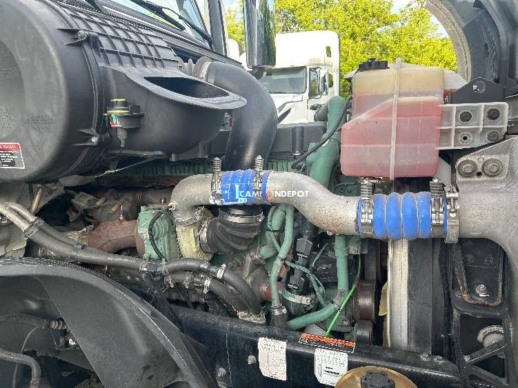 Truck Thumbnail 12