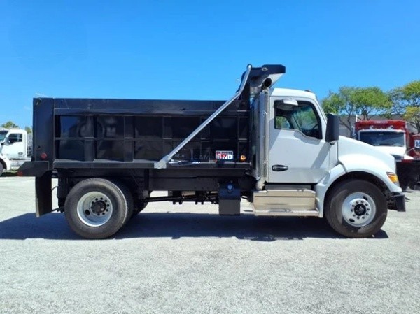 Truck Thumbnail 2