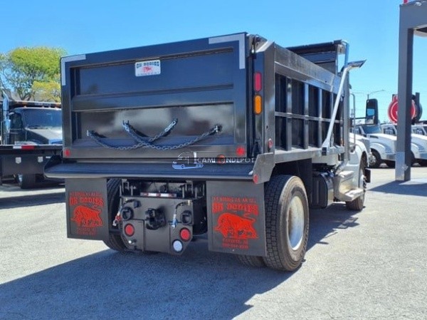 Truck Thumbnail 3
