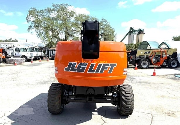 Truck Thumbnail 3