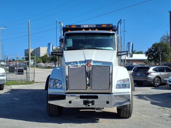 Truck Thumbnail 2