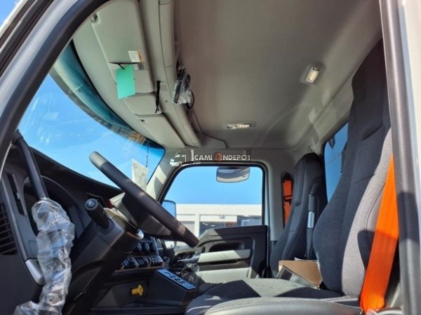 Truck Thumbnail 3