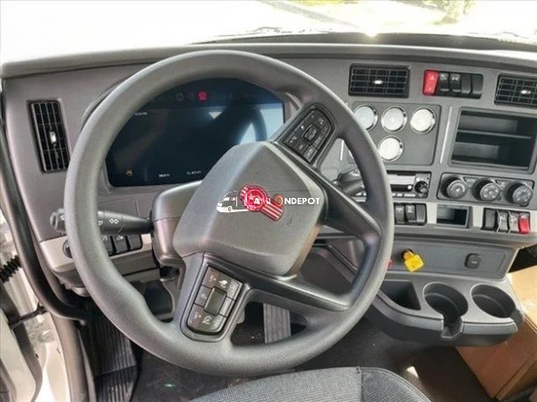 Truck Thumbnail 4