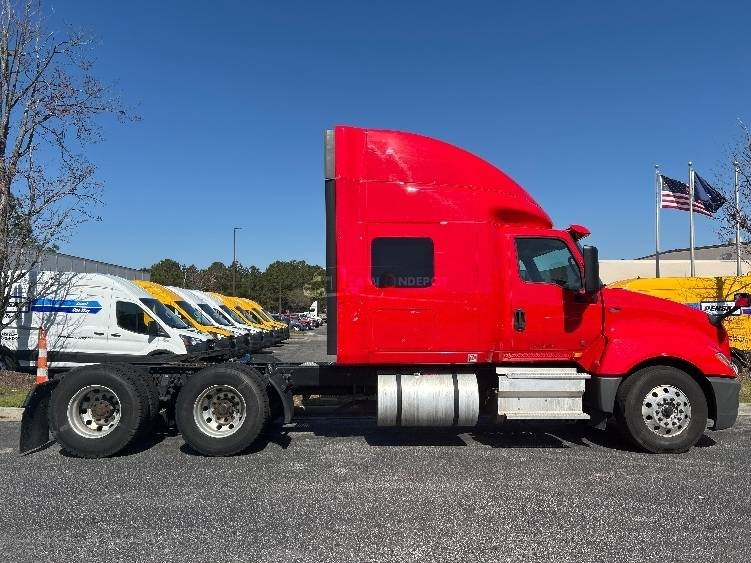 Truck Thumbnail 7