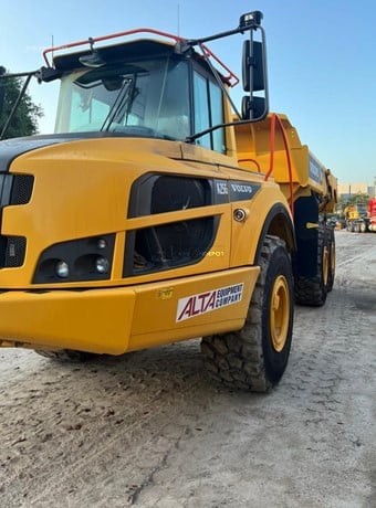 Truck Thumbnail 2