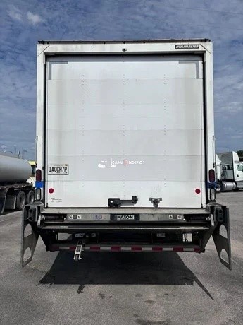 Truck Thumbnail 4