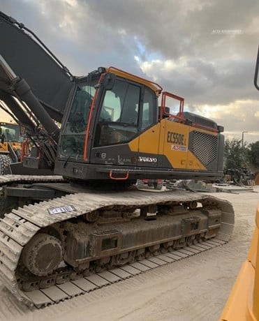 Truck Thumbnail 3