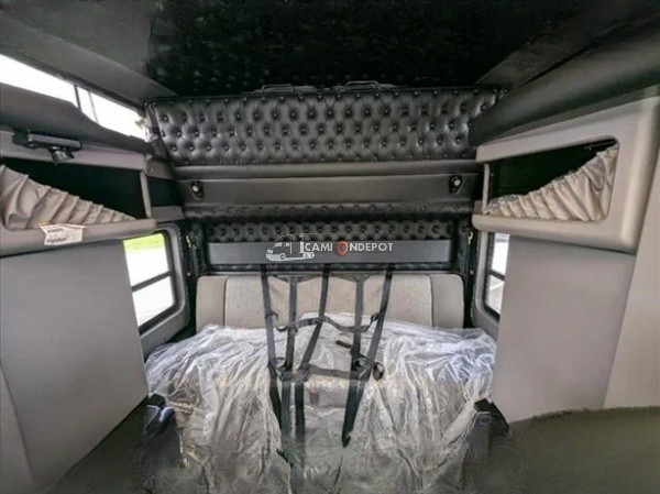 Truck Thumbnail 5