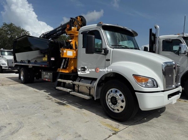 Truck