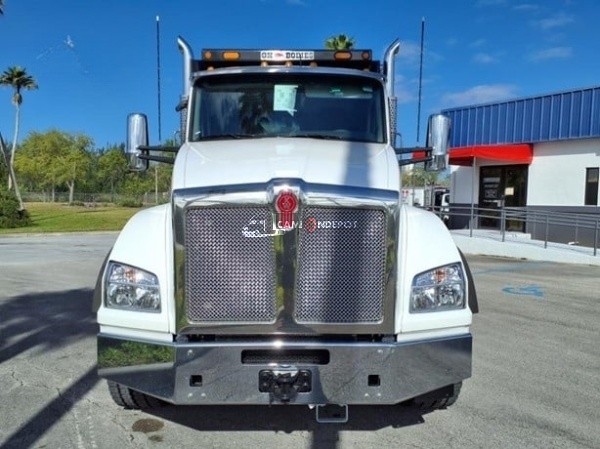 Truck Thumbnail 2