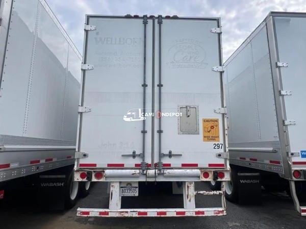 Truck Thumbnail 4