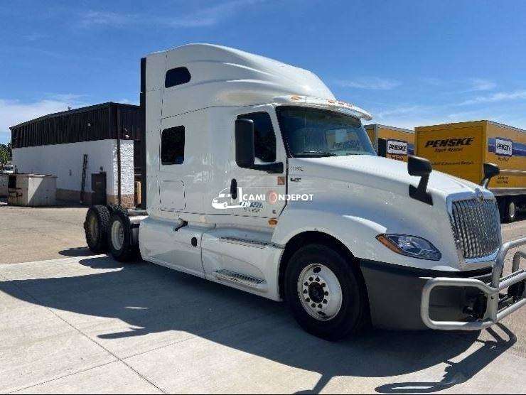 Truck