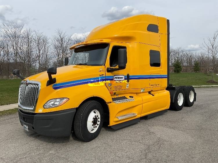 Truck