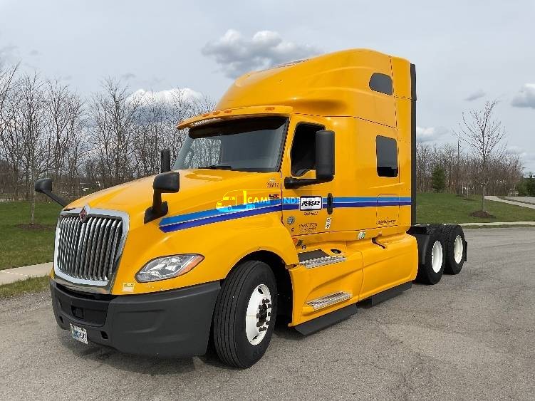 Truck Thumbnail 3