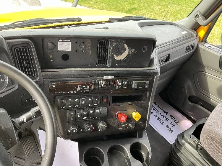 Truck Thumbnail 8