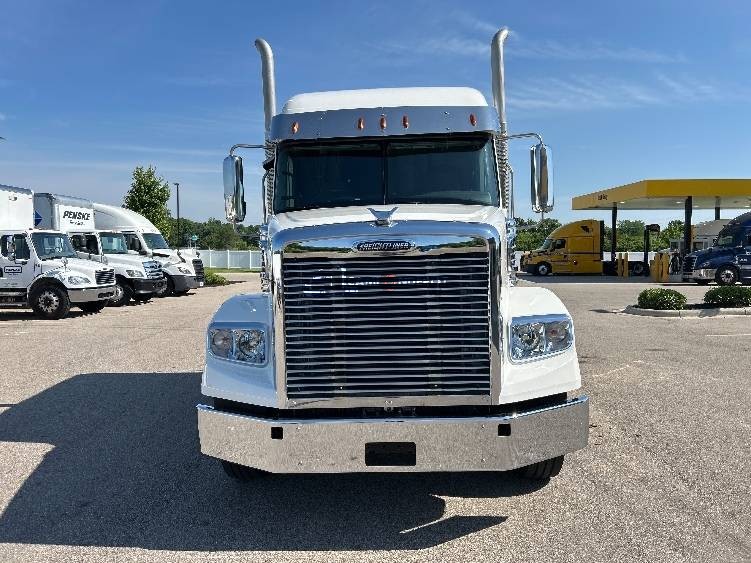 Truck Thumbnail 2