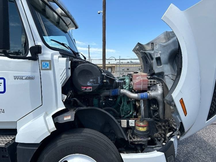 Truck Thumbnail 13