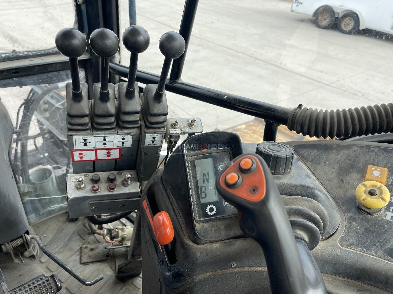 Truck Thumbnail 3