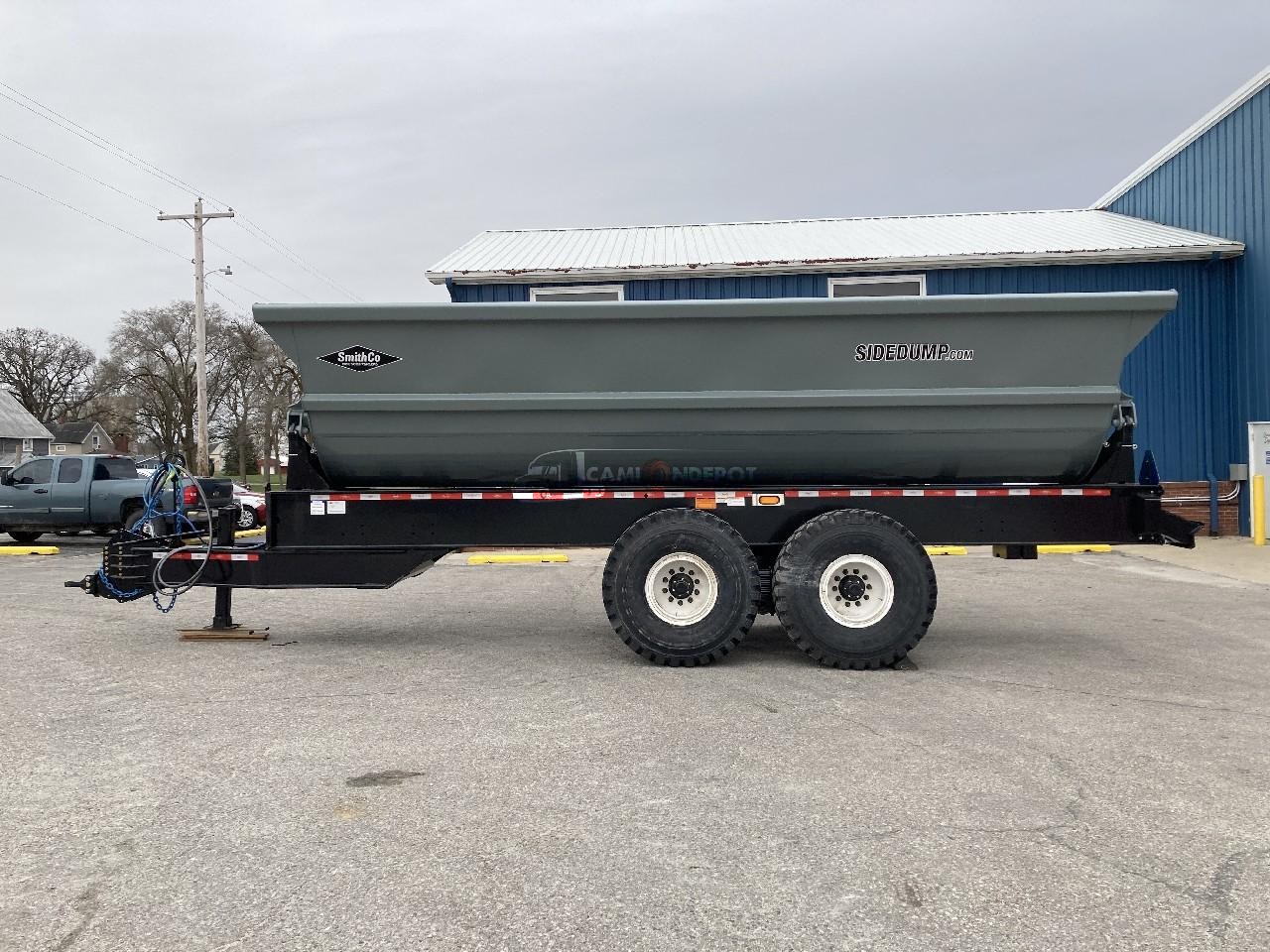 Truck Thumbnail 3