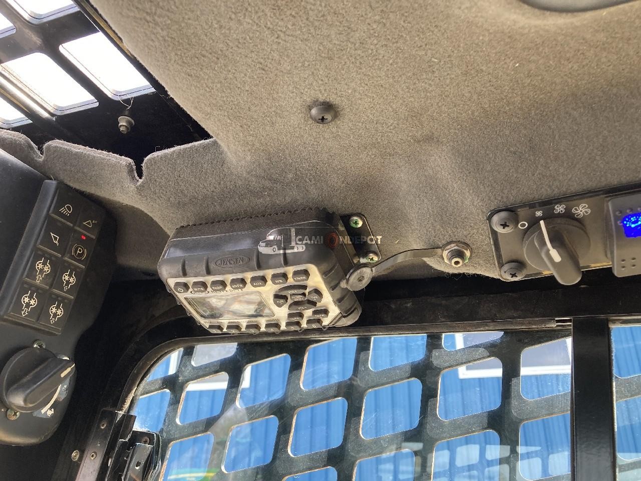 Truck Thumbnail 4