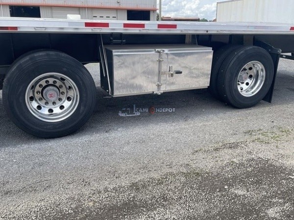 Truck Thumbnail 3