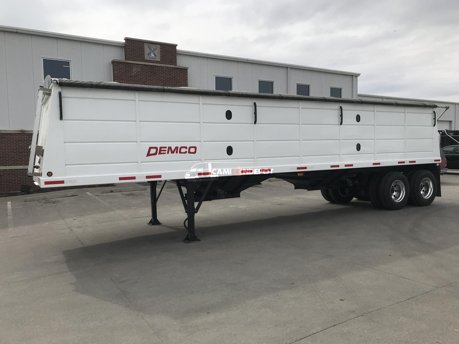Truck