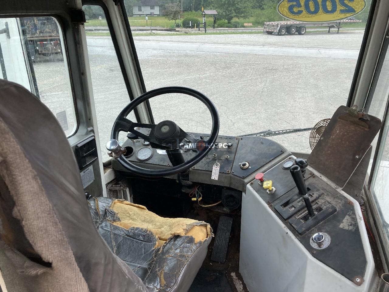 Truck Thumbnail 3